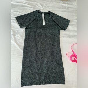 Lululemon “swift stride” t-shirt